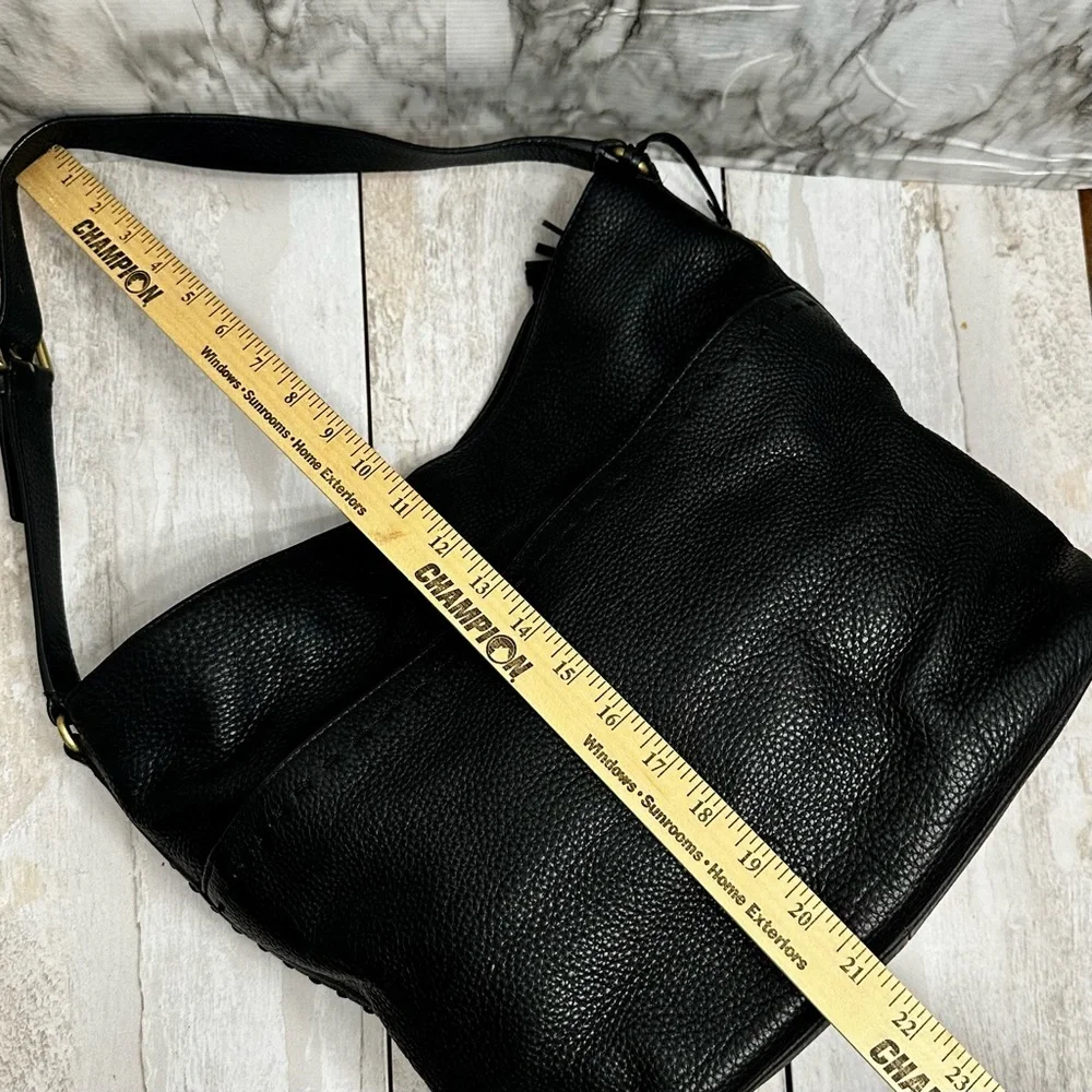 Cole Haan Large Black Pebbled Leather Hobo Bag Brass Hardware Classic Metro Vibe
